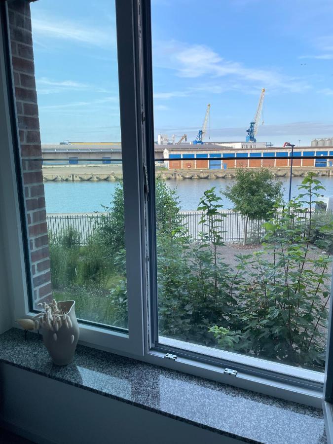 Dock 07 - Modernes 4 Sterne-ferienapartment Direkt Am Hafen