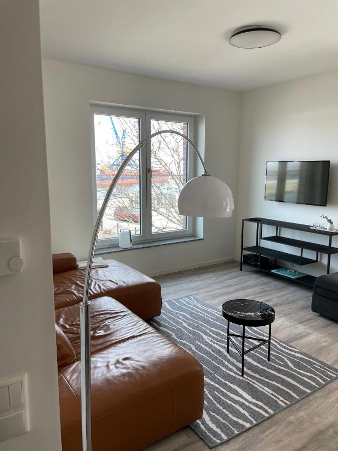 Dock 07 - Modernes 4 Sterne-ferienapartment Direkt Am Hafen *